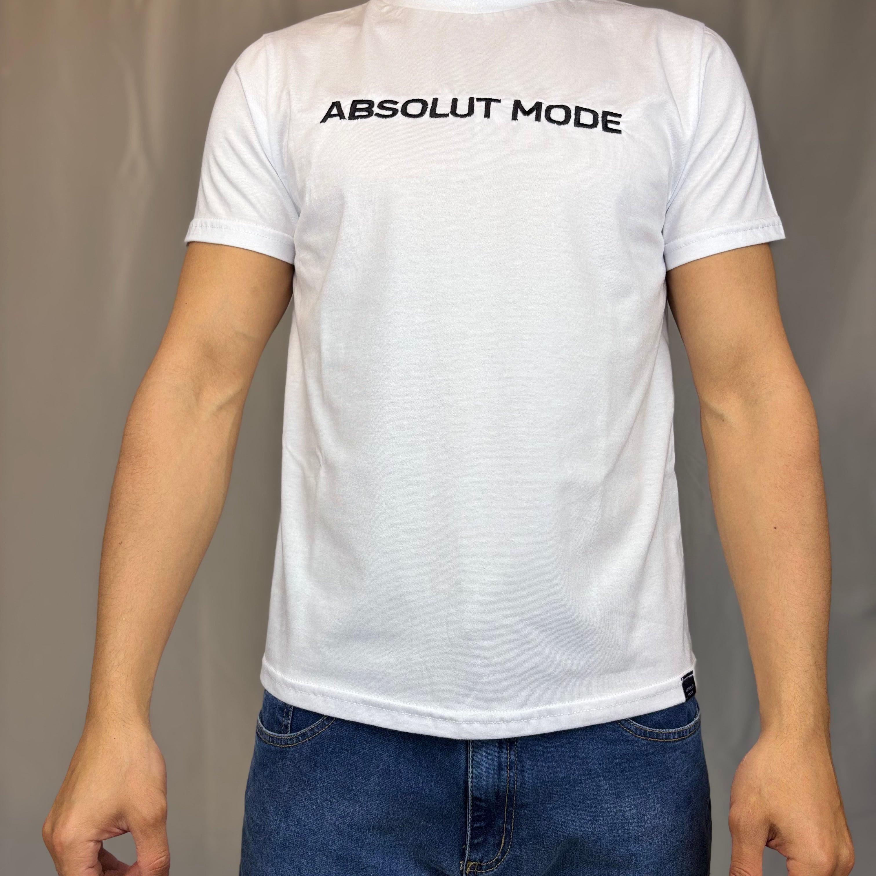 Remera Bordada Blanca